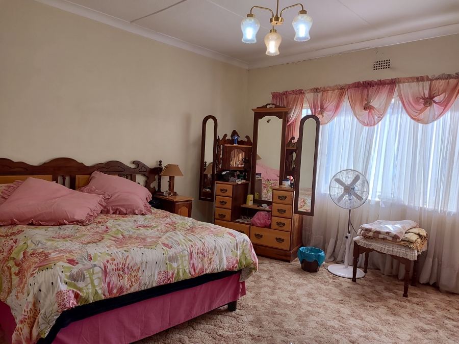 4 Bedroom Property for Sale in Stilfontein Ext 4 North West